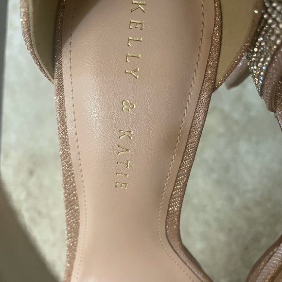 Kelly & Katie Conradd Women’s Sandal.❤️ - Picture 4 of 12